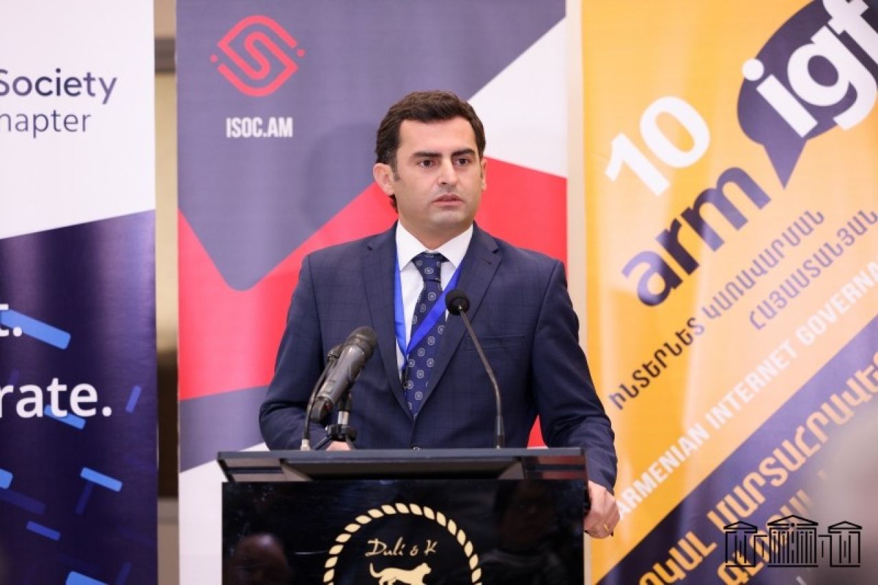 Հակոբ Արշակյանը ողջույնի խոսքով է հանդես եկել Ինտերնետ կառավարման 10-րդ համաժողովի բացմանը