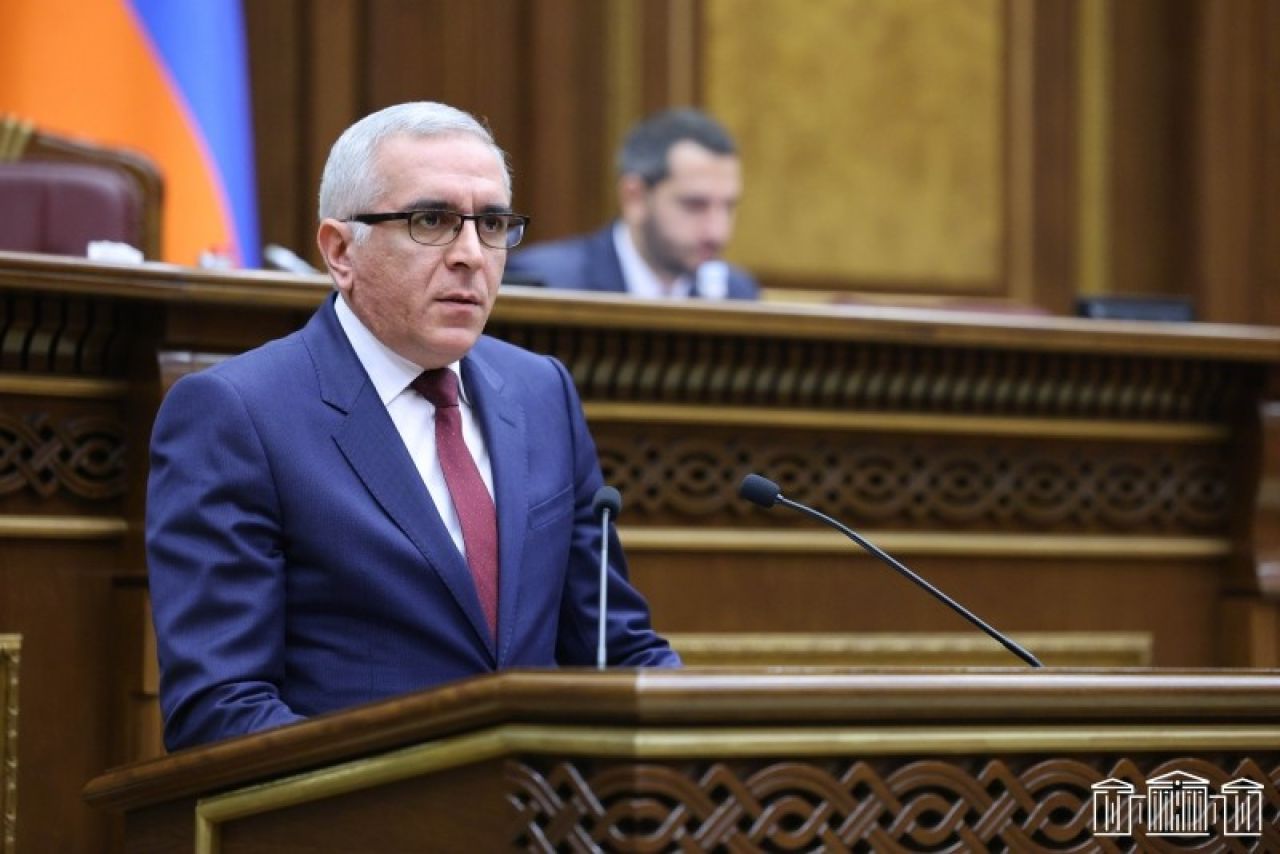 Առաջարկվում է հետաձգել պետական սահմանի ցամաքային անցման կետերում վճարվող հարկերի եւ պետական տուրքի վճարումները
