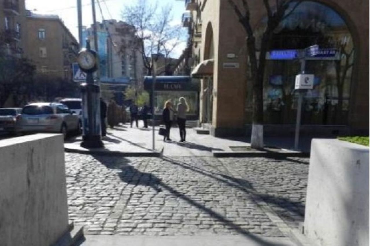 Երթևեկության կազմակերպման փոփոխություն Երևանի Իսահակյան և Թամանյան փողոցների խաչմերուկում