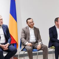 Մխիթար Հայրապետյանը հանդիպում է ունեցել ԼինքդԻնի հայաստանյան օգտատերերի հետ