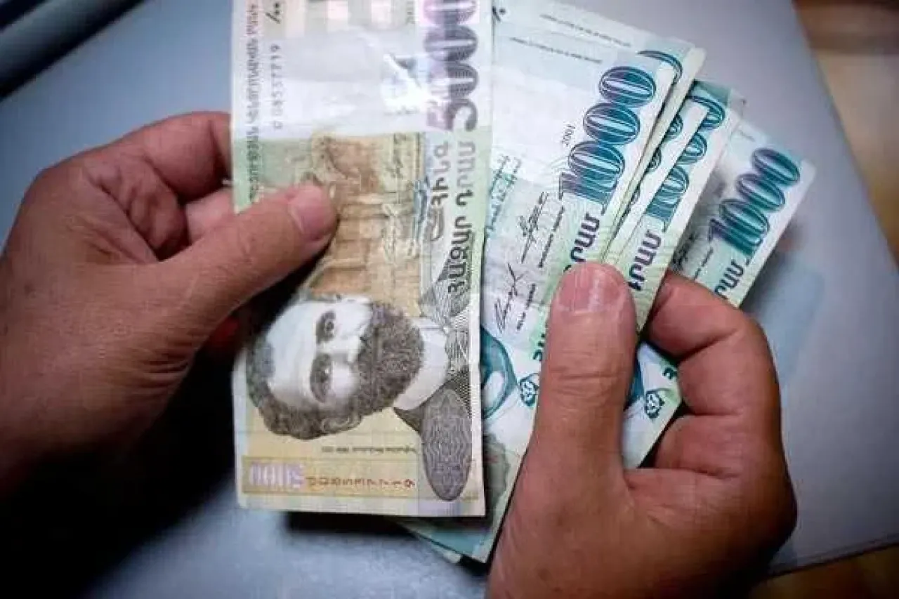 2 րոպե Թոշակների մասին․ ԱԺ․Տնտեսական հարցերի մշտական հանձնաժողովի նախագահ Բաբկեն Թունյան