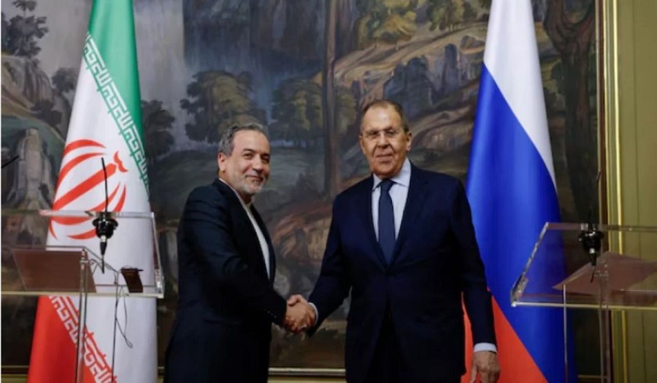 Իրանը չի հրաժարվի խաղաղ նպատակներով միջուկային էներգիան զարգացնելու իր օրինական իրավունքից. Արաղչի