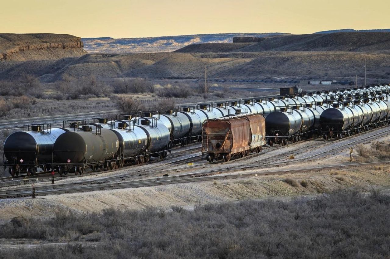 Ադրբեջանական նավթամթերքի առաջին խմբաքանակը այսօր կարտահանվի Հայաստան․Հետք