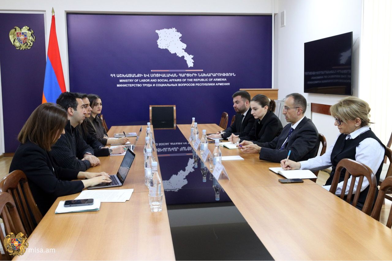 Արսեն Թորոսյանը հանդիպել է ԱՀԿ հայաստանյան գրասենյակի ղեկավար Սիդարթա Դատտայի հետ