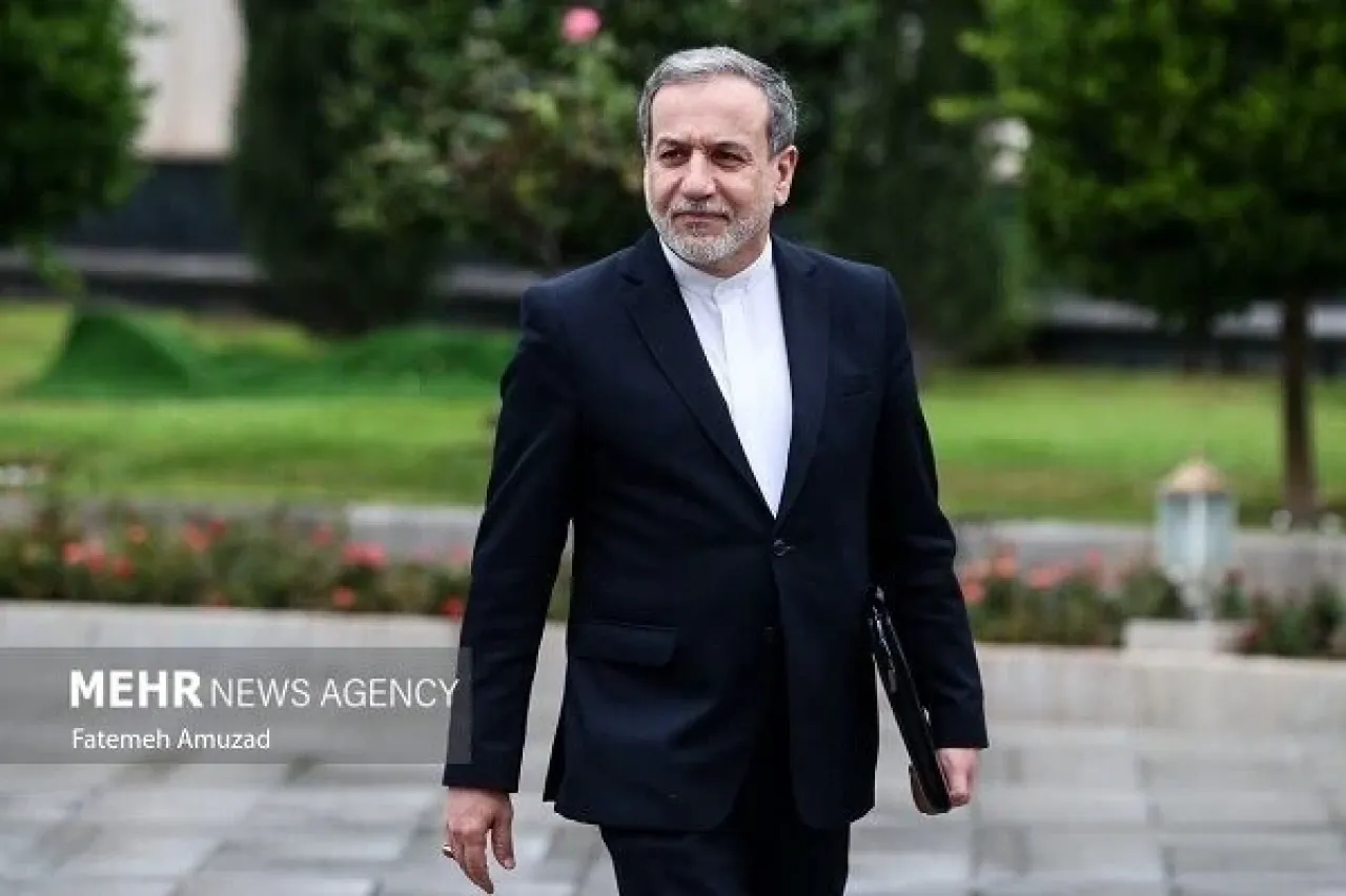 Իրանը պատրաստ է բանակցել ԱՄՆ-ի հետ, բայց հավասար հիմունքներով. Արաղչի