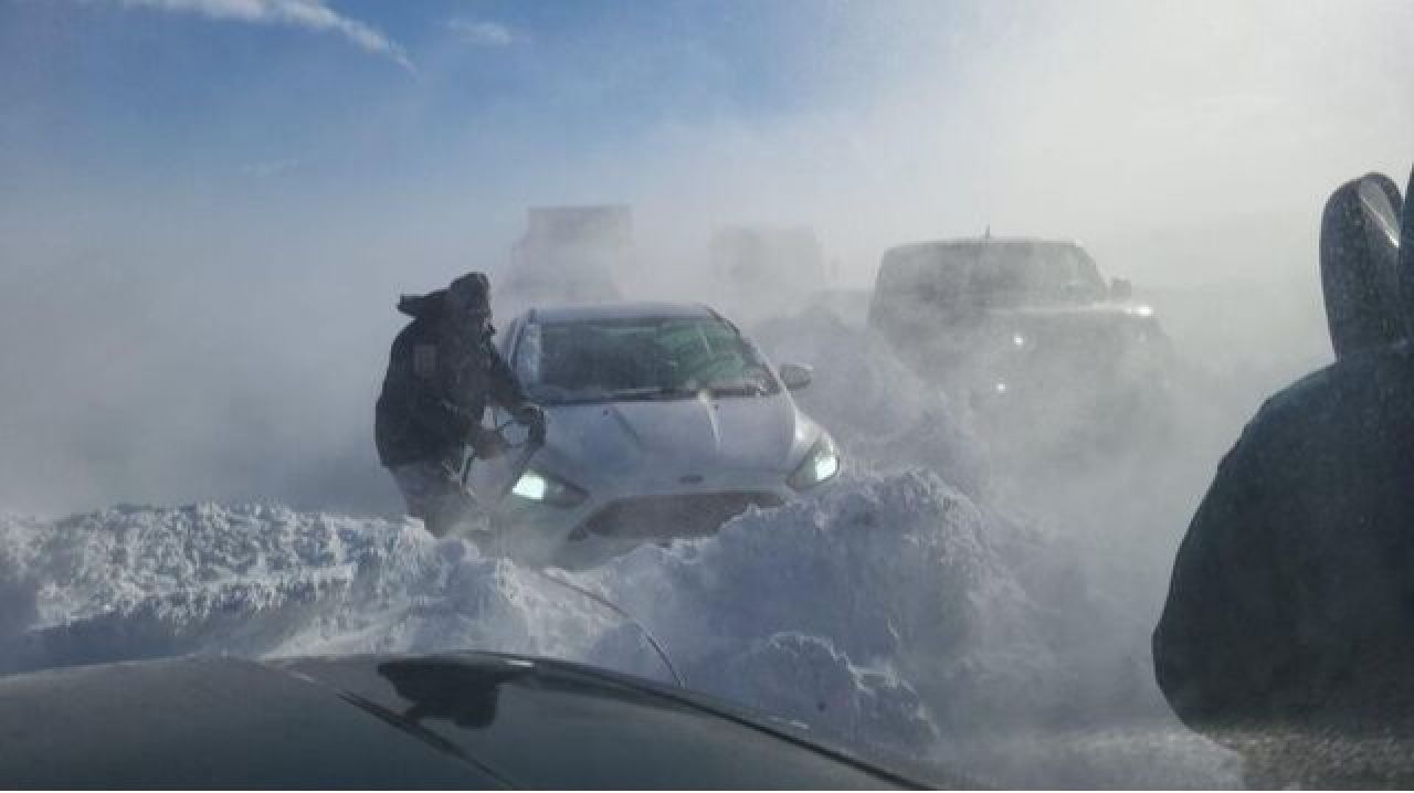 Գնդեվազ-Ջերմուկ ավտոճանապարհը փակ է բոլոր տեսակի տրանսպորտային միջոցների համար