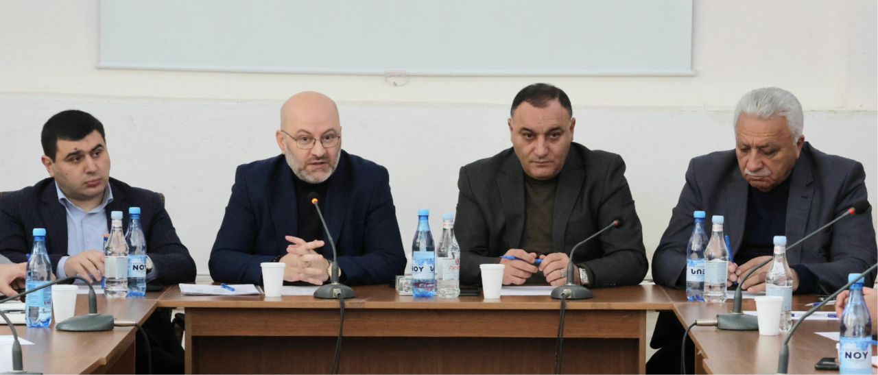 Աշխատանքային խորհրդակցություններ՝  Արթիկ և Անի համայնքներում