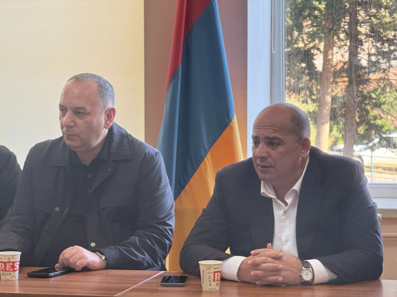 Տավուշի մարզպետ Հայկ Ղալումյանը  Խաշթառակում բնակիչների հետ  քննարկել է բնակավայրում առկա խնդիրները