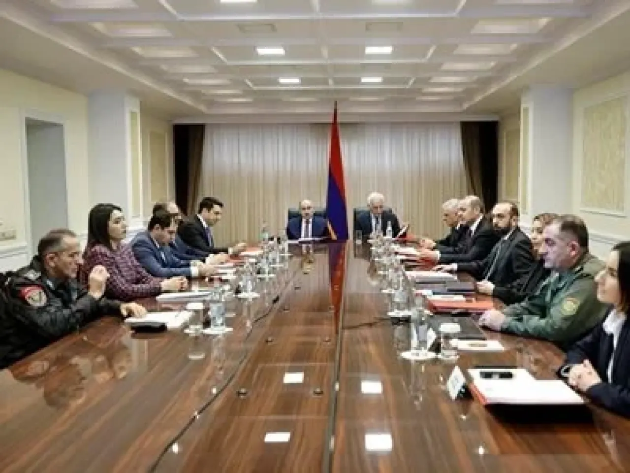 ԱԽ նիստում քննարկել են ՀՀ-ի դեմ կիրառվող հիբրիդային uպառնալիքներին հակազդման միջոցառումները