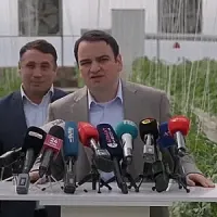 ՆԱԽԸՆՏՐԱԿԱՆ. 2 տարի լավ է լինում, երրորդ տարին վատ է գնում, մարդիկ ամբողջ կյանքը վարկերի տակ են մնում. Կարապետյան