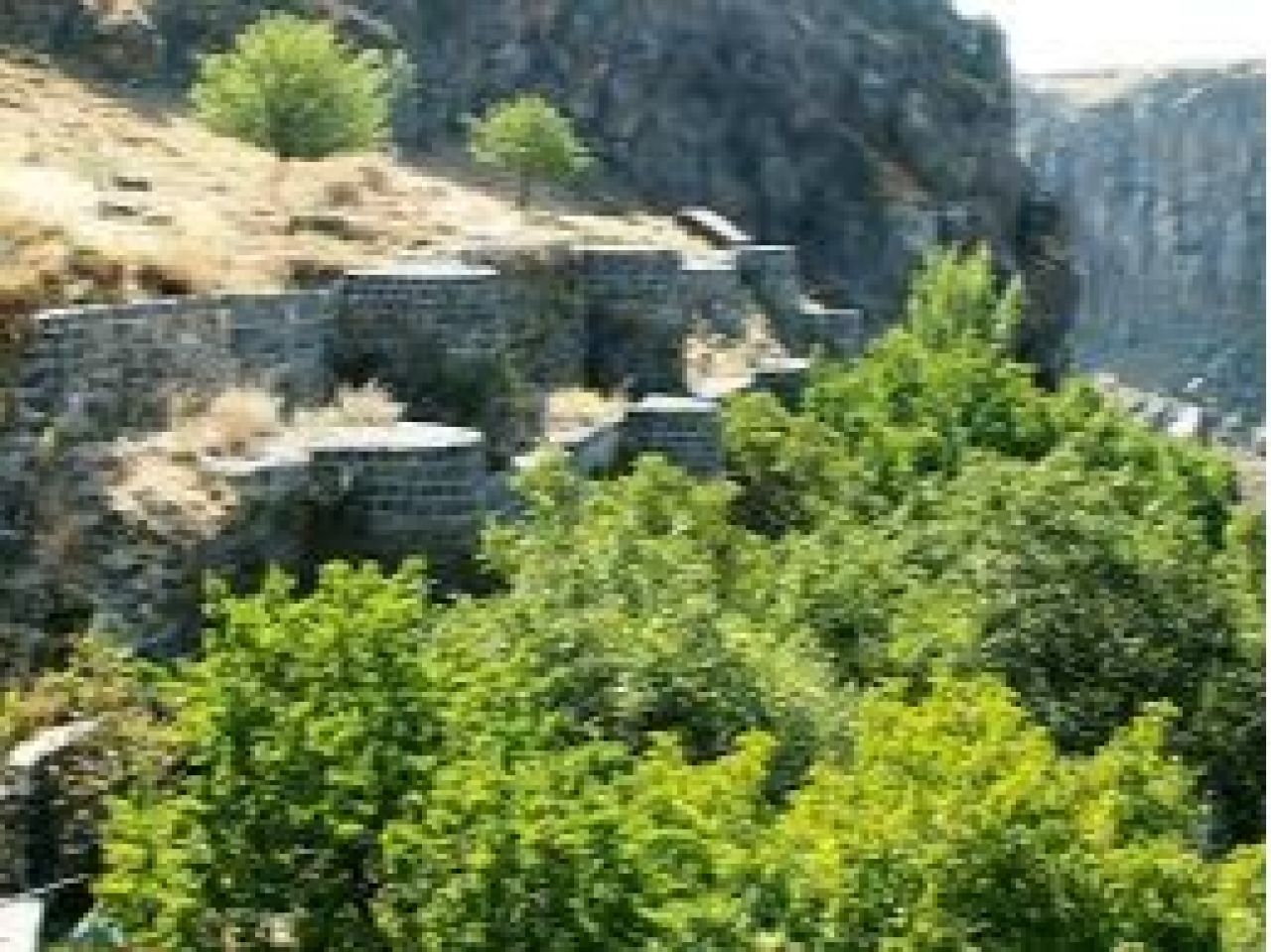 Բջնիի ամրոց տանող ճանապարհի հիմնանորոգումը մեծացրել է դեպի պատմության հուշարձան զբոսաշրջային հոսքերը