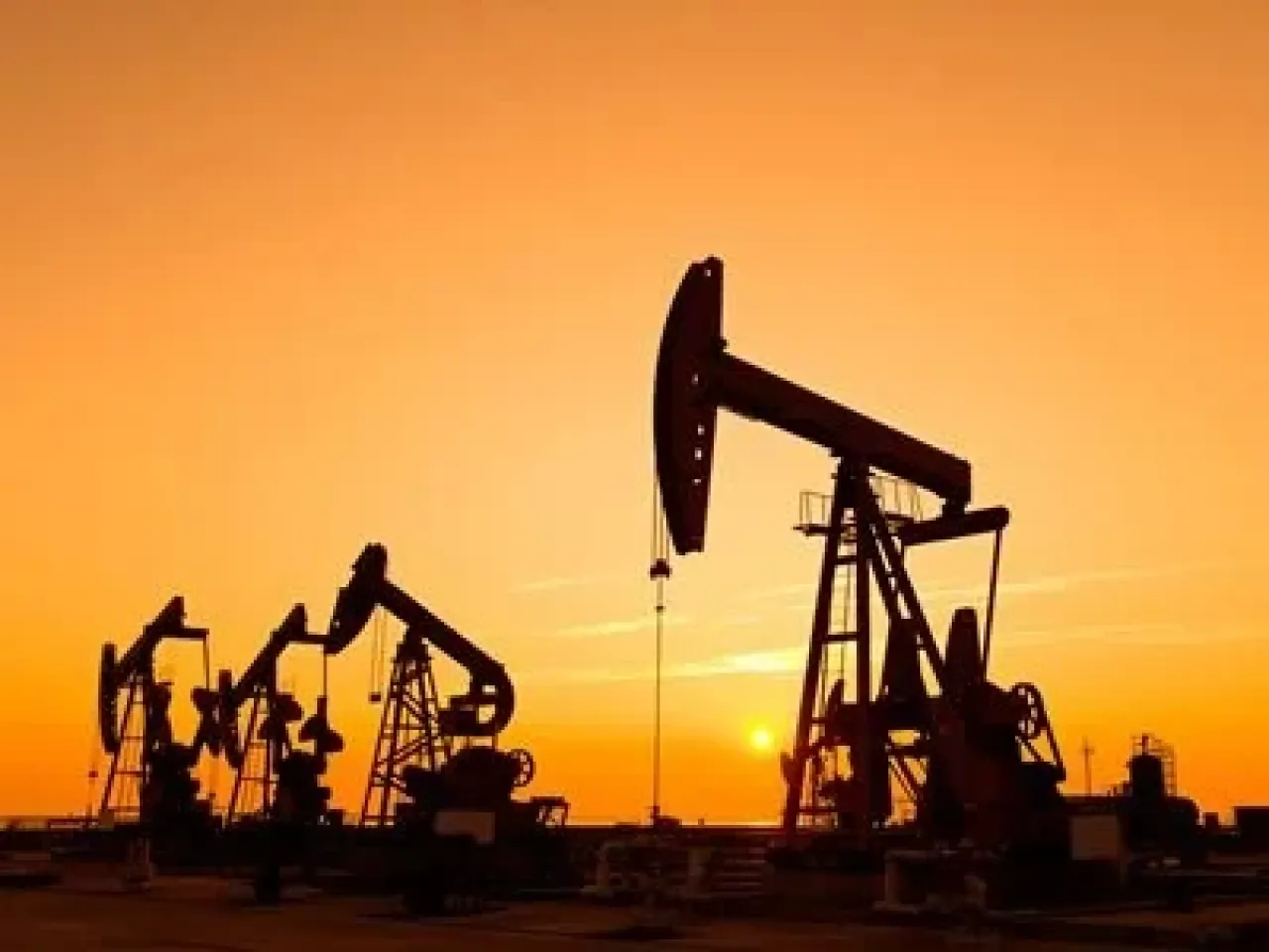 Bloomberg. Թրամփի թիմը չի բացառում նավթի գնի բարձրացումը մինչև 200 դոլար մեկ բարելի համար