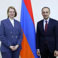 Արսեն Թորոսյանն ու Կլաուդիա Բուշը քննարկել են սոցիալական պաշտպանության ոլորտում համագործակցության ընդլայնման հնարավորությունները