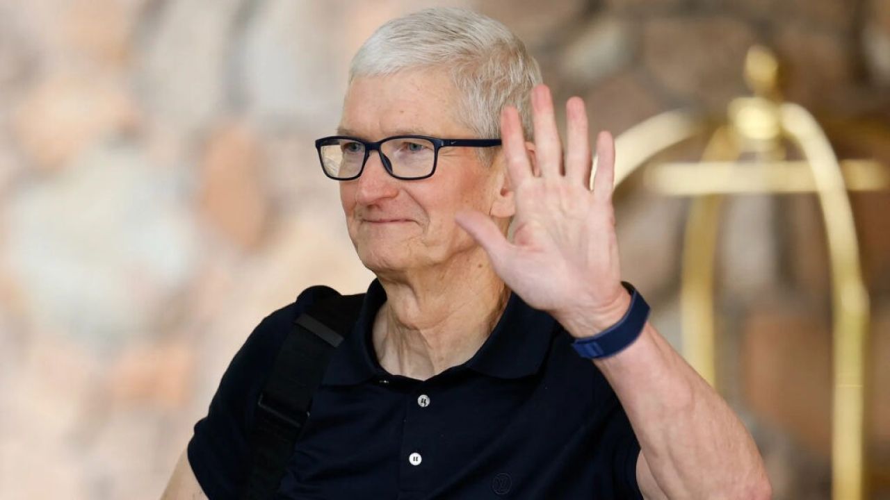 Թիմ Կուկը 15 տարվա ղեկավարումից հետո լքում է Apple-ի գործադիր տնօրենի պաշտոնը