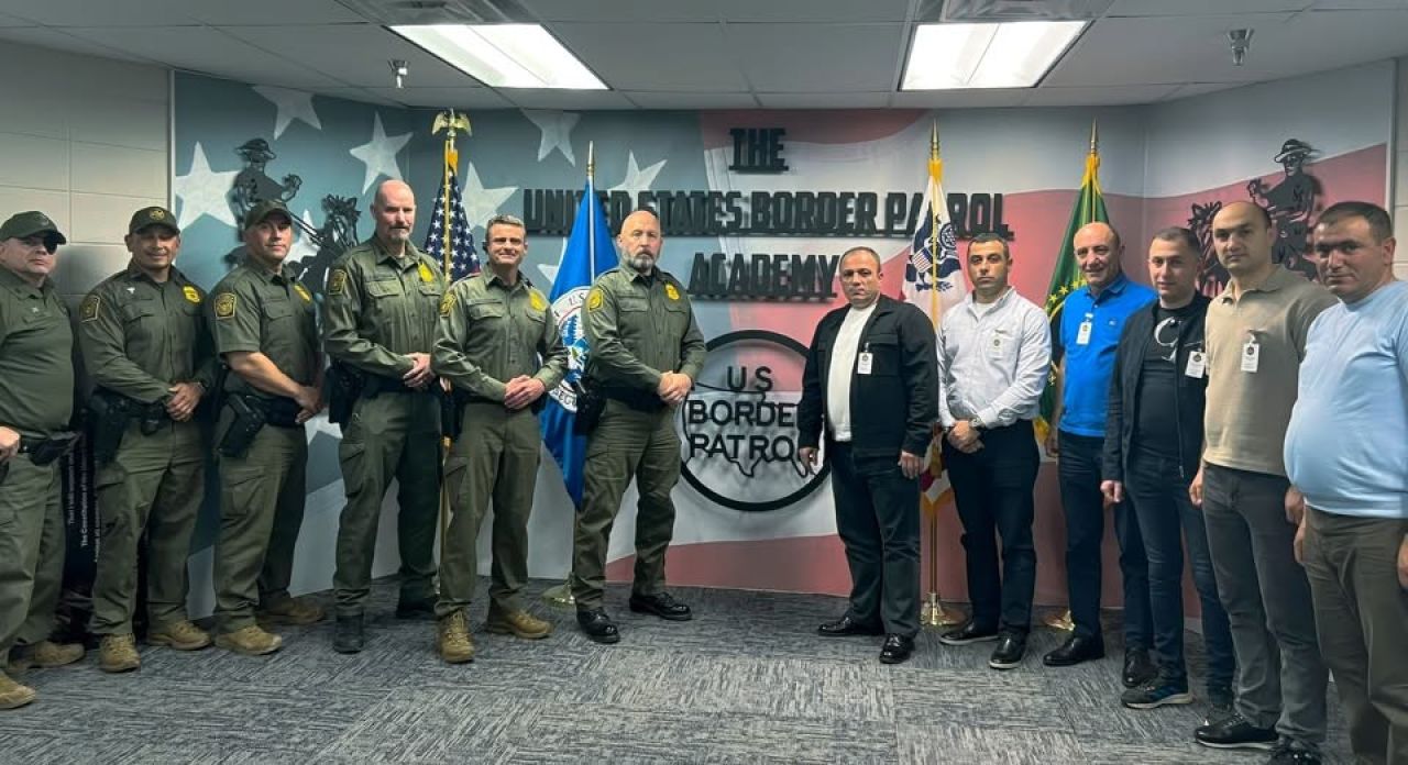 Armenian border guards in the U.S.: training and exchange of experience.