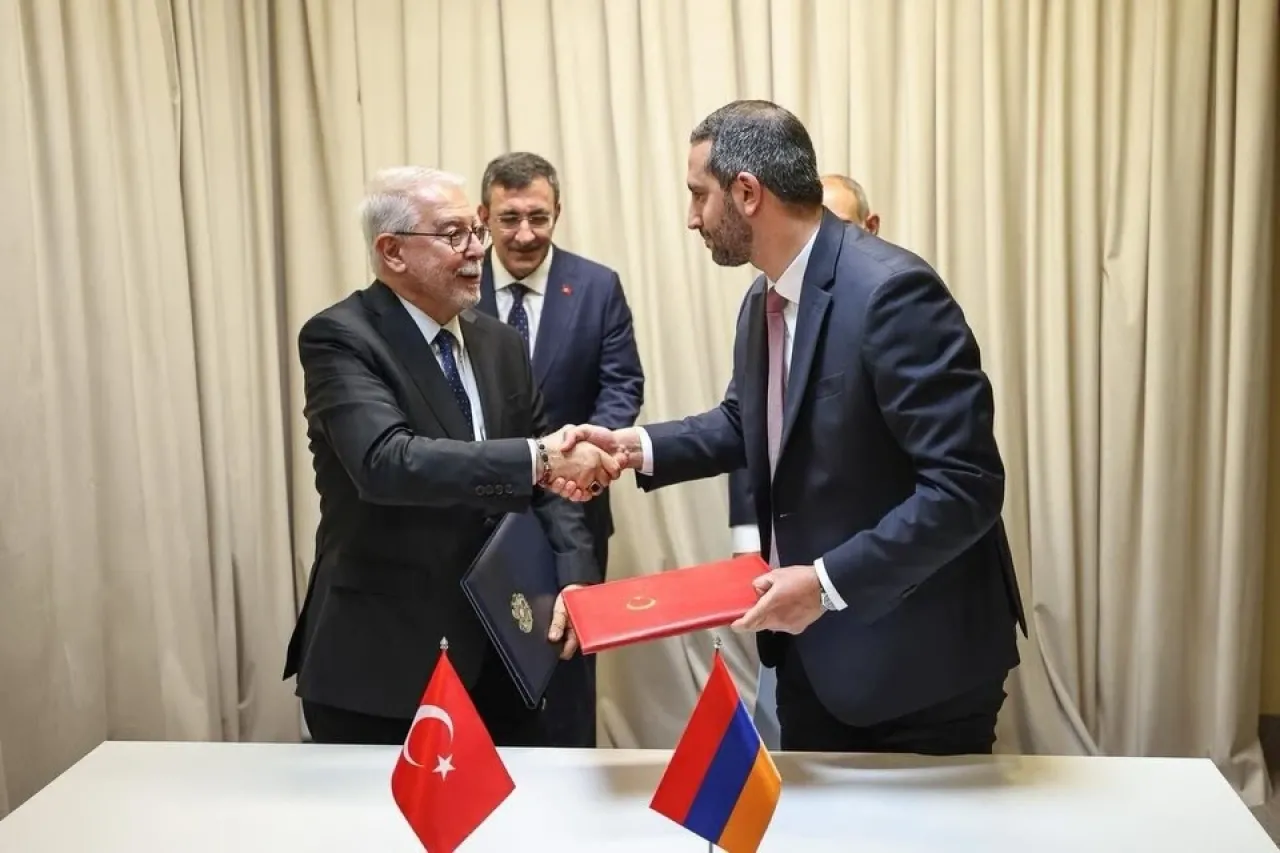 Անիի կամրջի վերականգնումը սահմանի բացումից հետո մեծ զբոսաշրջային հնարավորություններ կստեղծի․ Ռուբինյան