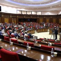 Առաջին ընթերցմամբ ընդունվեց օնլայն կազինոների կայքերում և հավելվածներում ինքնաարգելափակման կոճակ ունենալու մասին նախագիծը