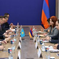 Դավիթ Խուդաթյանը և Ղազախստանի ատոմային էներգիայի գործակալության նախագահը քննարկել են ոլորտում առկա միտումները