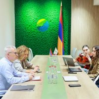 Միջազգային փորձագիտական թիմի հետ քննարկվել են արդյունաբերական թափոնների քարտեզագրման և շրջանաձև տնտեսության զարգացման ծրագրերը