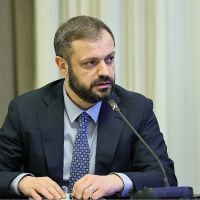 Փաշինյանի ու Պուտինի միջև ջերմ զրույց է եղել, բոլոր հարցերը կլուծվեն. Պապոյանը՝ գազի գնի մասին