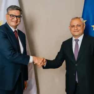 Աշիշ Կհանային ներկայացվել է Հայաստանում արևային էներգետիկայի զարգացման առկա վիճակը և մարտահրավերները