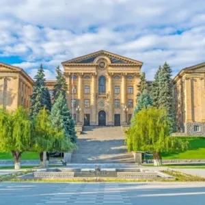 Երևանում ընթանում է խորհրդարանի մշտական հանձնաժողովների համատեղ նիստը