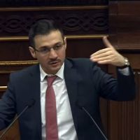 ՀՀ դրամը դոլարի նկատմամբ ավելի է արժևորվել, քան ռուբլու կամ եվրոյի դեպքում. ԿԲ փոխնախագահ