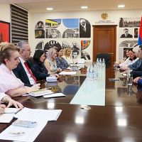 Օրակարգում՝ ֆինանսական կրթության զարգացմանն առնչվող հարցեր. քննարկում ԿԳՄՍՆ-ում