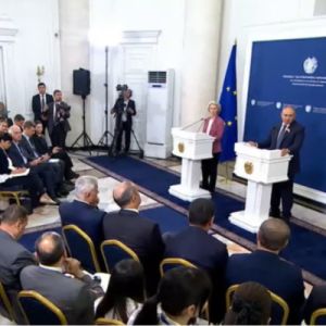 Բացառում եմ. Փաշինյանը՝ 2013 թ. Մաքսային միության ուղղությամբ գնալու որոշման կրկնության մասին
