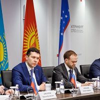 Գևորգ Պապոյանը Եկատերինբուրգում մասնակցել է ԵԱՏՄ արդյունաբերական քաղաքականության խորհրդի նիստին