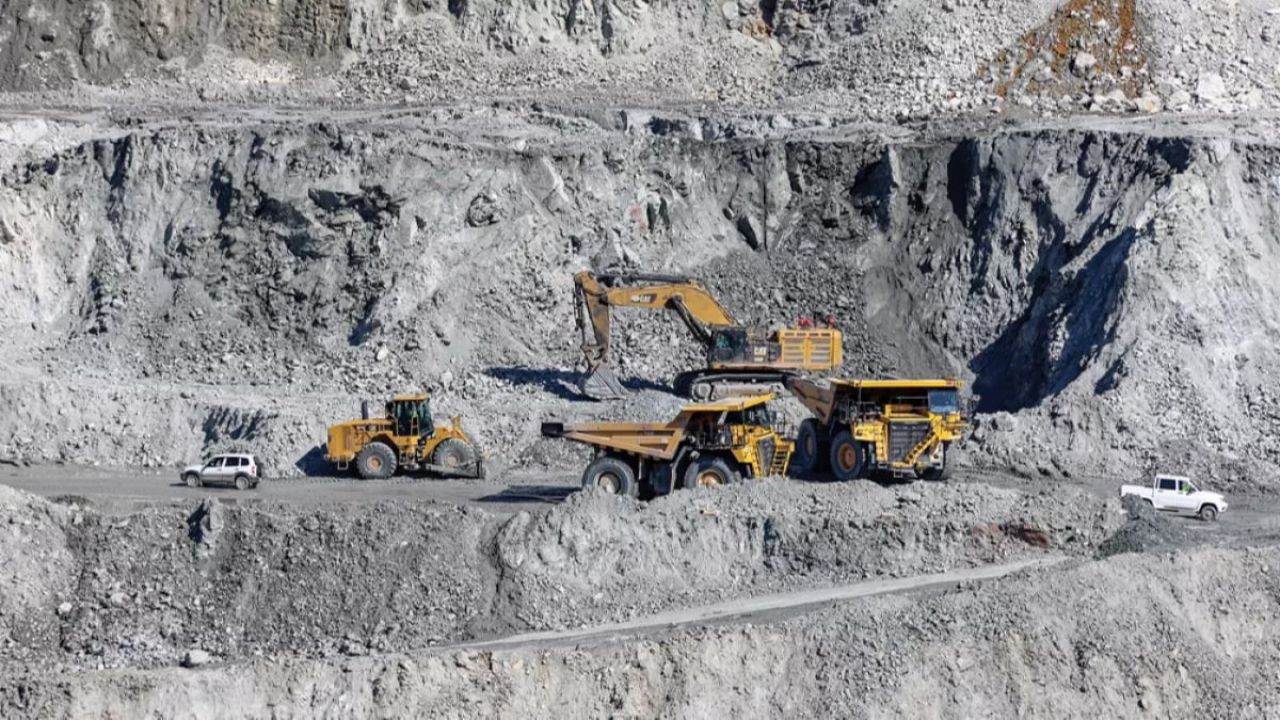 ԵԱԶԲ–ն 120 մլն դոլար վարկ կտրամադրի Զանգեզուրի պղնձամոլիբդենային կոմբինատին