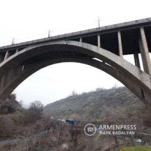 Կիևյան կամրջի հիմնանորոգումը շարունակվում է. քաղաքապետարանը տեսանյութ է հրապարակել