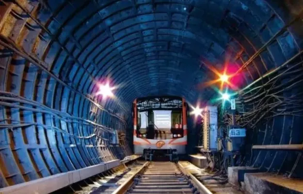 Նոորգումից հետո գիծ է դուրս բերվել մետրոյի երեք վագոնանի մեկ շարժակազմ