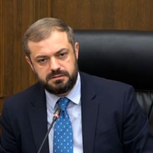 Աշխատատեղերի թիվը 2017 թվականի հունիսի համեմատ աճել է 301978-ով․ Գևորգ Պապոյան