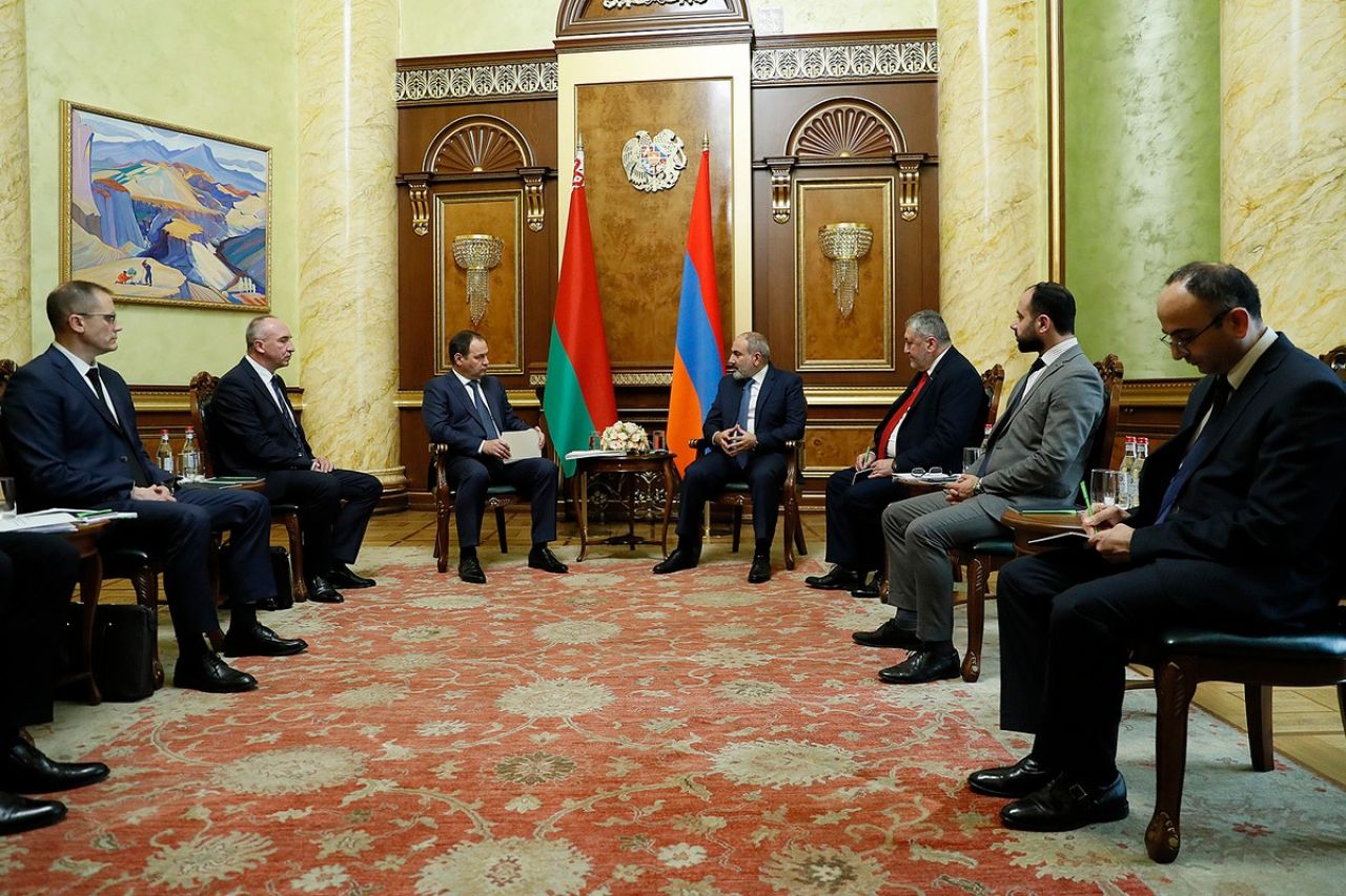 Նիկոլ Փաշինյանը և Ռոման Գոլովչենկոն քննարկել են առևտրատնտեսական կապերի ընդլայնման և համատեղ ծրագրերի իրականացման հնարավորությունները