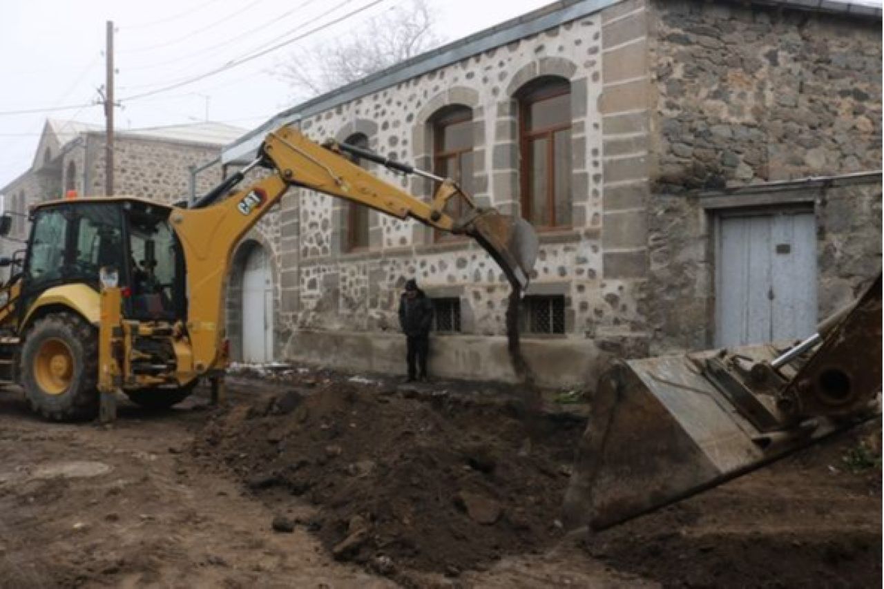 Գորիում սկսել են քաղաքի կենտրոնական փողոցների կապիտալ նորոգման աշխատանքները