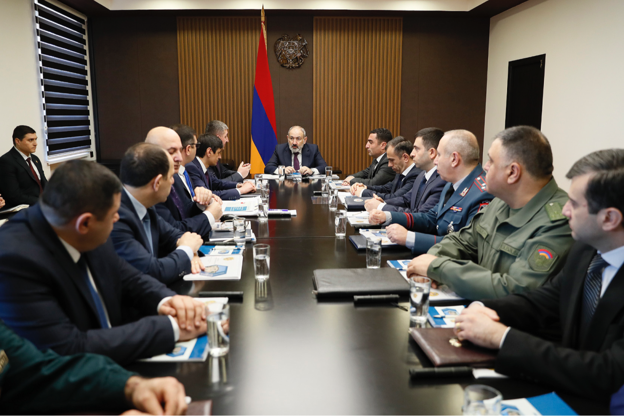 Վարչապետը ծանոթացել է Արագածոտնի մարզպետարանի 2022թ. գործունեության հաշվետվությանը