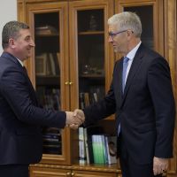 Գնել Սանոսյանն ընդունել է Ֆրանսիայի Իզերի դեպարտամենտի նախագահ Ժան-Պիեր Բարբիեի գլխավորած պատվիրակությանը